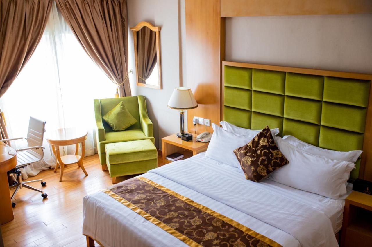 Hotel Sunshine エヌグ エクステリア 写真