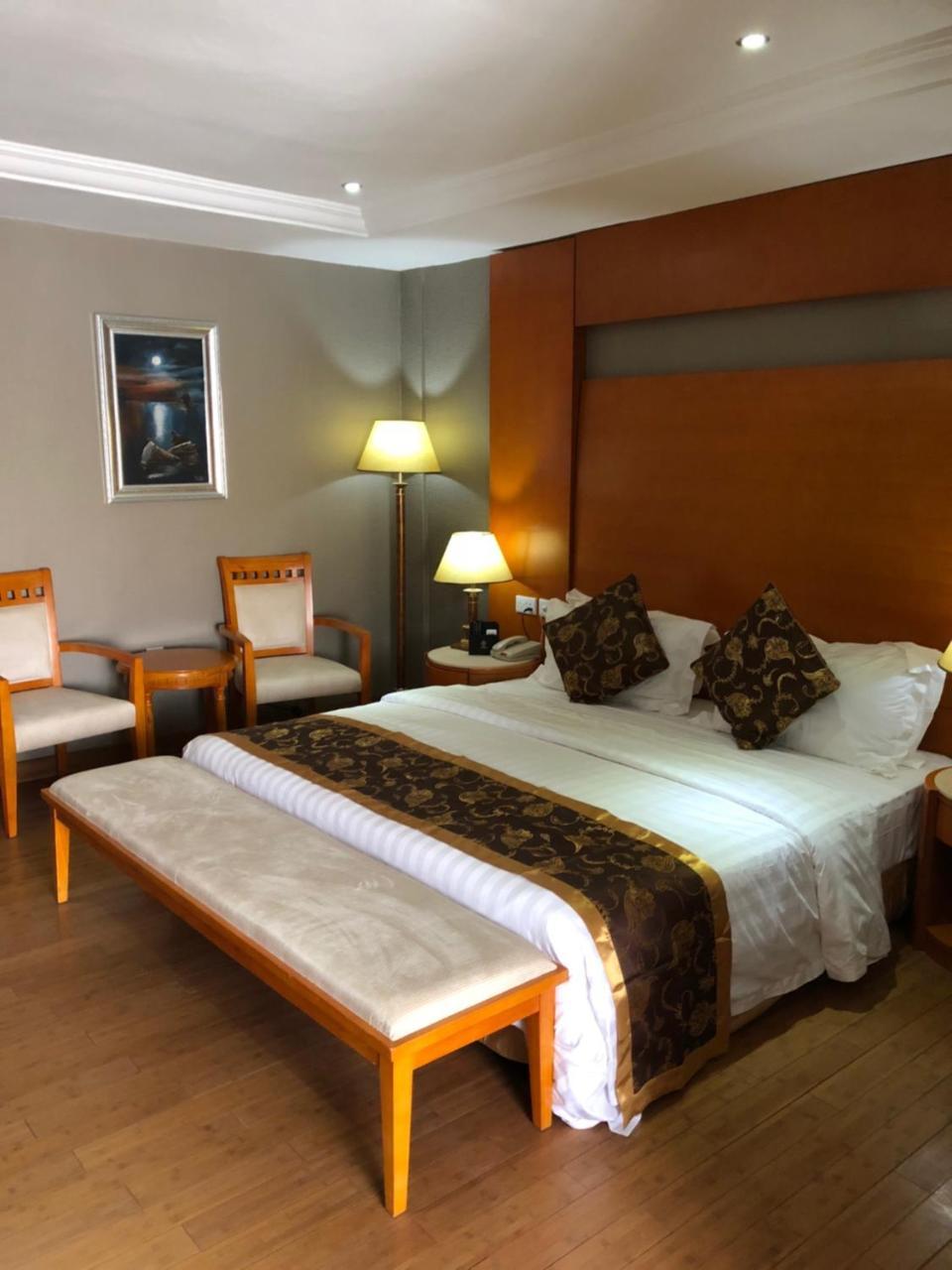 Hotel Sunshine エヌグ エクステリア 写真